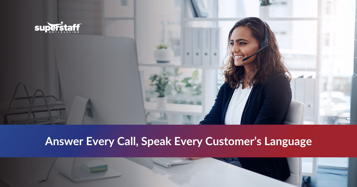 Colombian call center agent taking calls, representing bilingual phone answering service beginners.